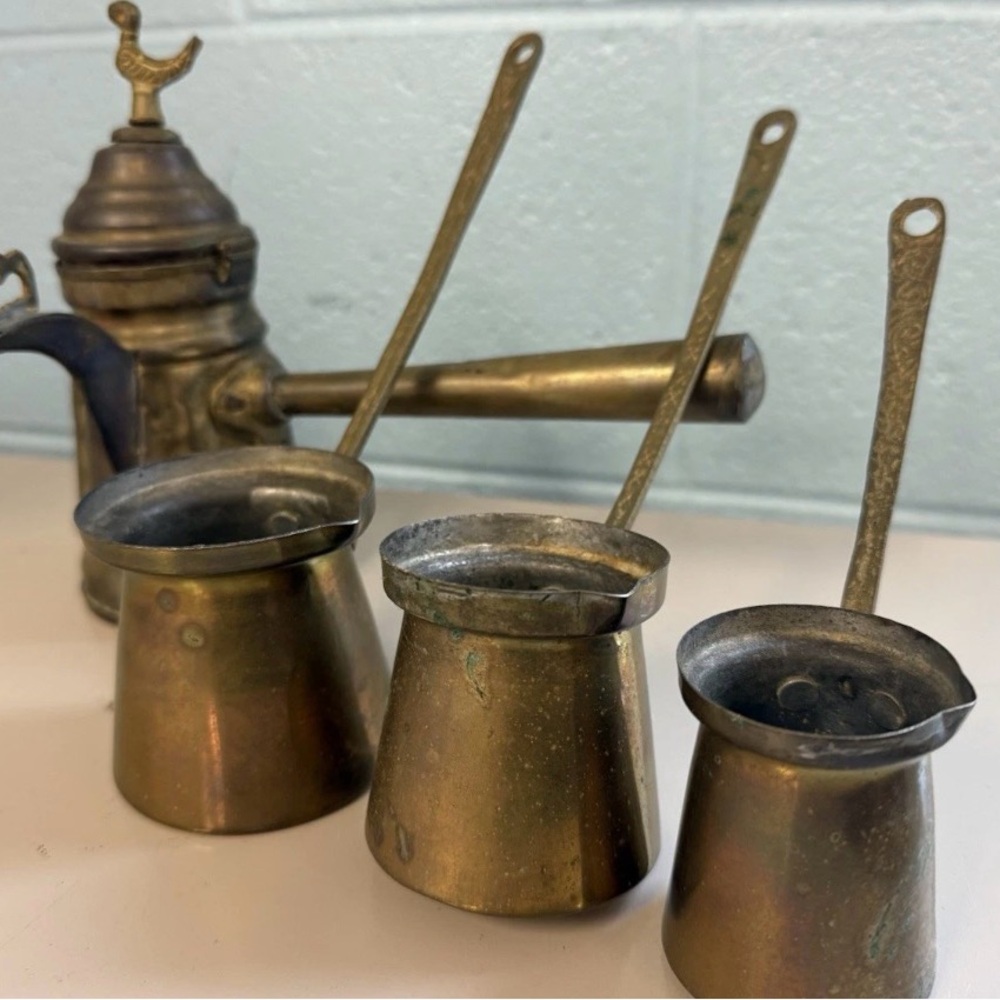 Vintage Engraved Brass Turkish Dallah Handle Coffee Pot With 3 Pour Cups